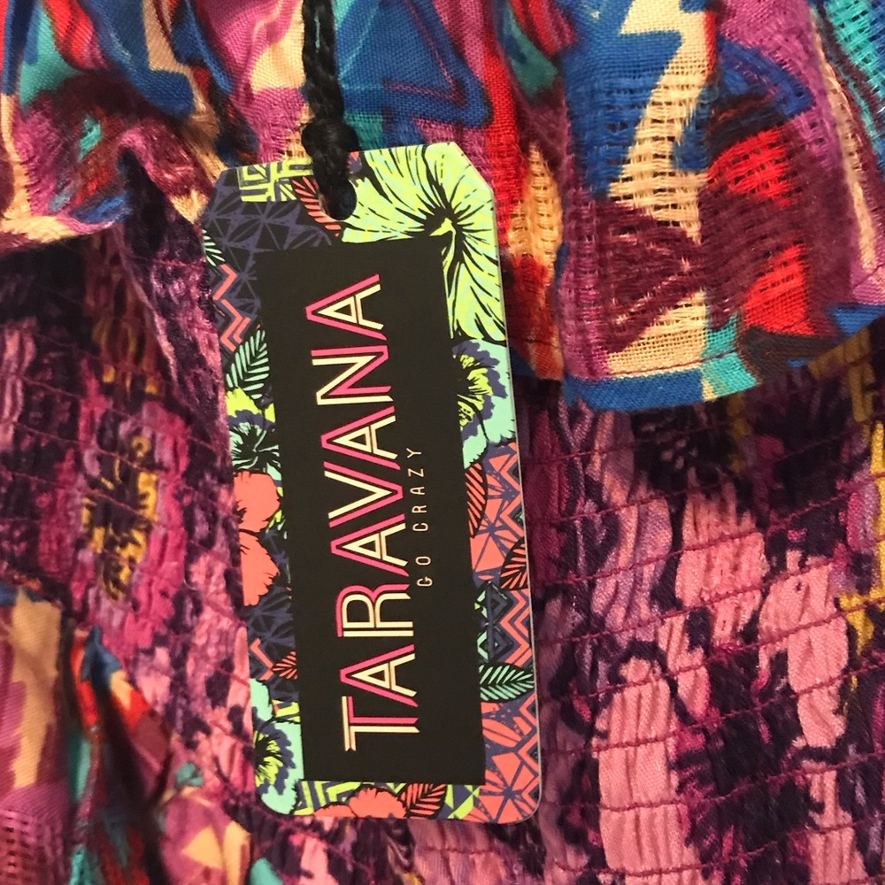 Beautiful & Colorful Dress - Picture 3 of 5